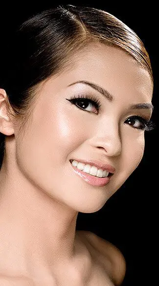 Diamond Dermabrasion + Anti Aging Facial Diamond Dermabrasion + Anti Aging Facial